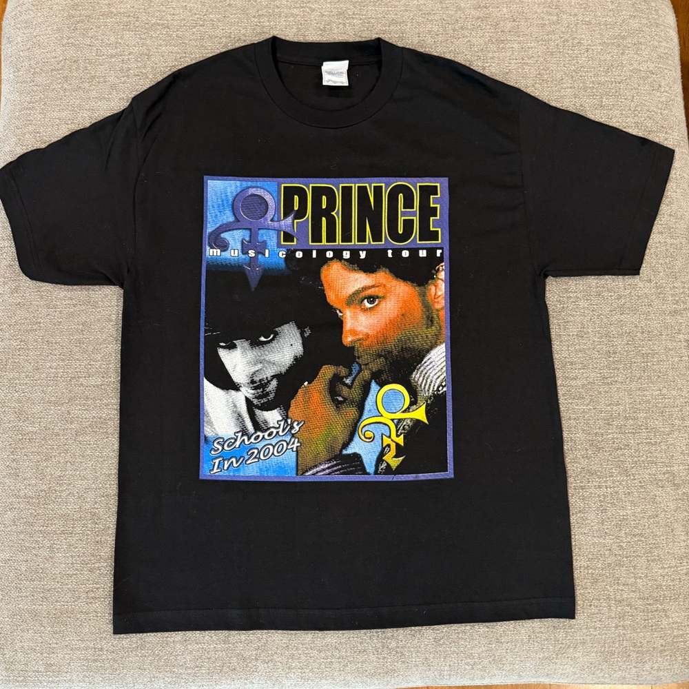 2004 Prince Concert Black Graphic T-Shirt size large.
